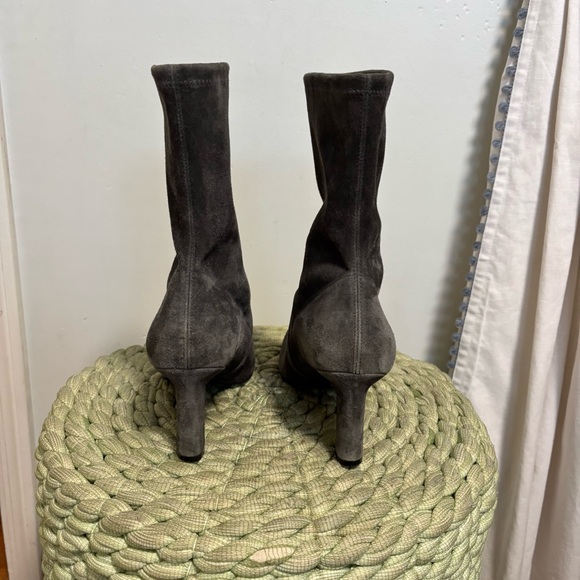 Stuart Weitzman Wren Gray Suede Sock Ankle Boots Size 8 - Picture 7 of 10